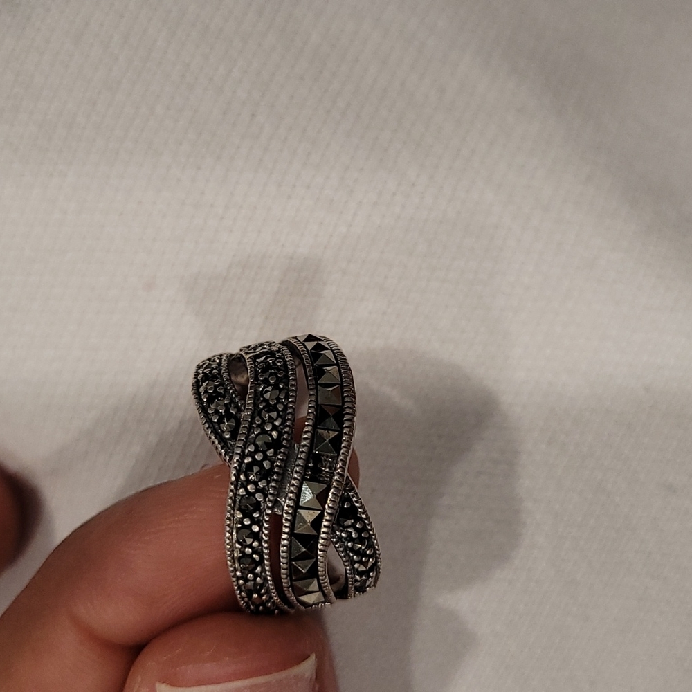 Infinite  rings - Picture 4 of 6